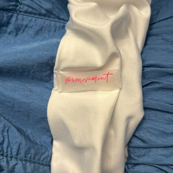 FP Movement Free People The Way Home Shorts Size Medium Blue Gray and Silver - Picture 4 of 5